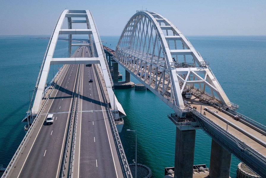 Автодвижение по Крымскому мосту вновь будет перекрыто