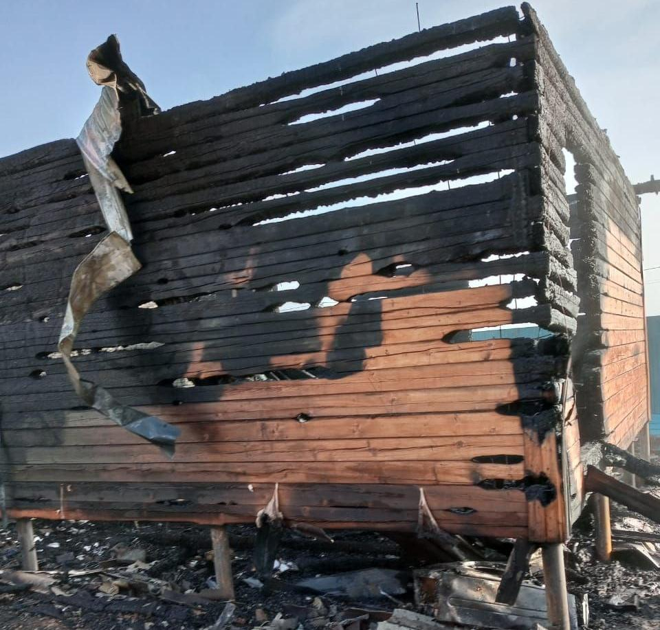 В Пятихатках под Анапой во время пожара погиб мужчина